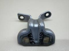 Петля двери задней левой верхняя Chevrolet Cruze (J300) 2009-2016