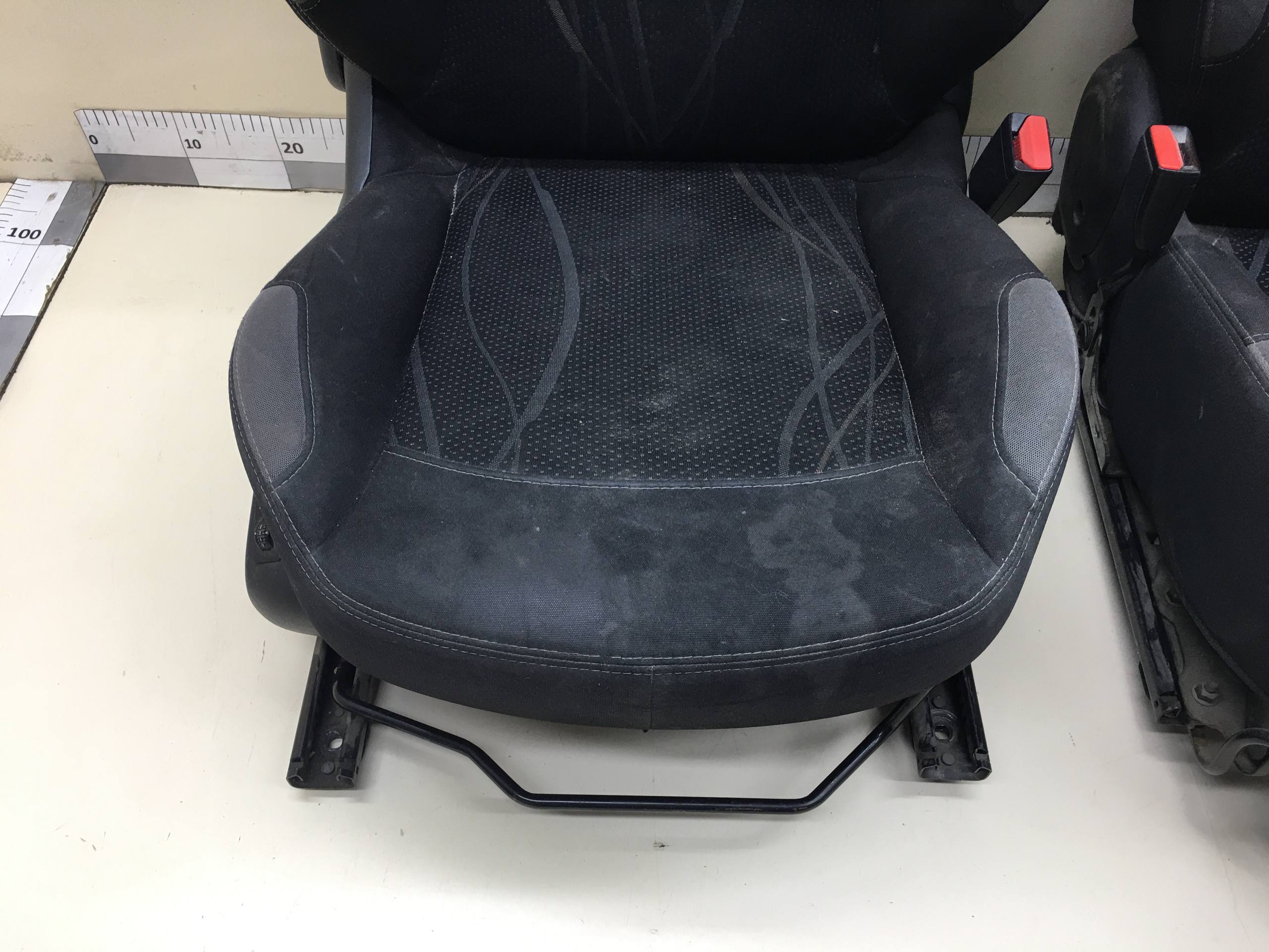 Сиденье (комплект) Peugeot 208 2012>