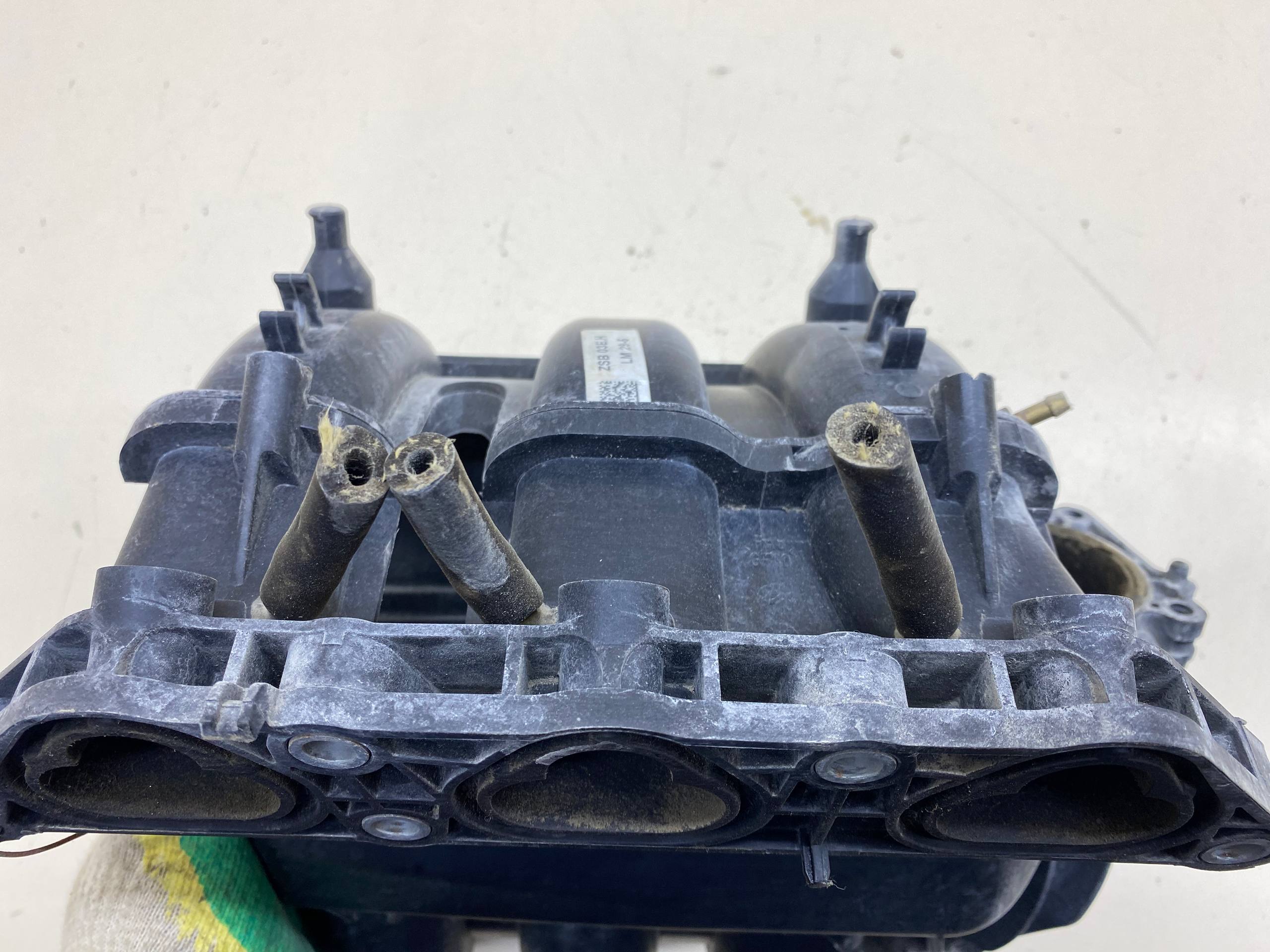 Коллектор впускной Volkswagen Polo (HB) 2009>