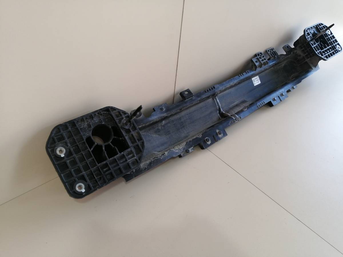 Усилитель заднего бампера Genesis G70 2017-2022