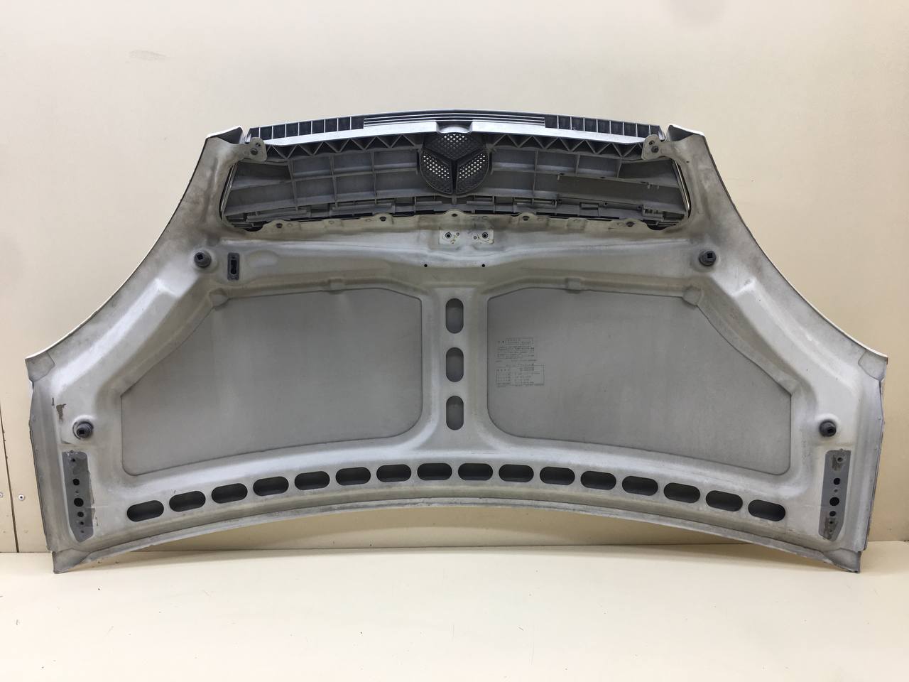 Капот Mercedes-Benz A-Class (W168) 1997-2004