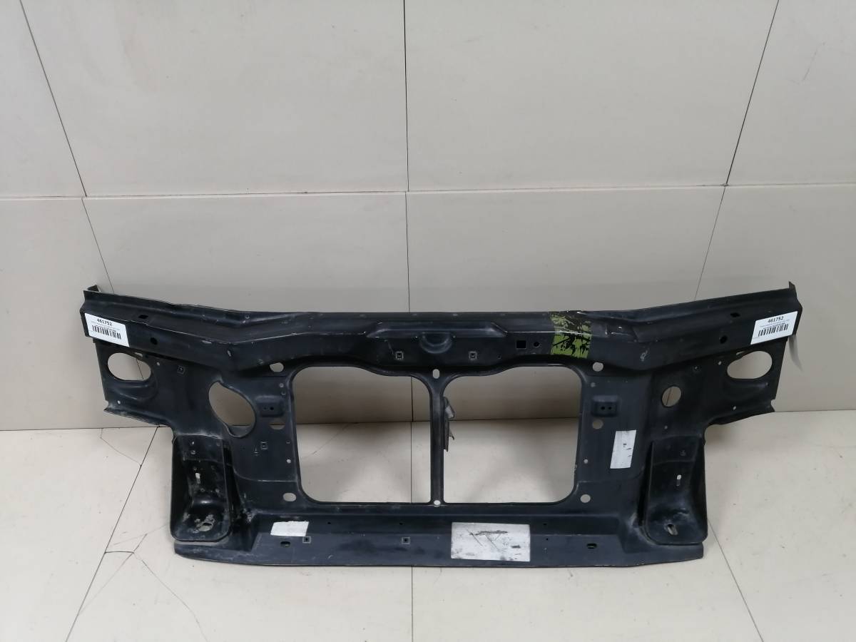 Панель передняя Ford Explorer 2001-2005