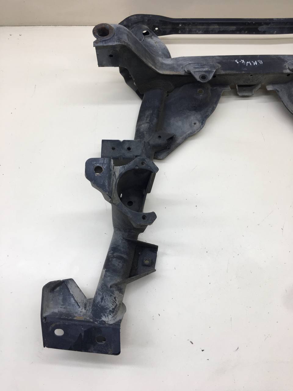 Балка подмоторная BMW X3 E83 2004-2010