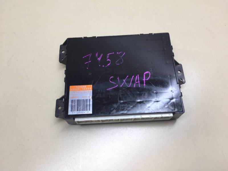 Блок электронный Lexus LS 430 (UCF30) 2000-2006