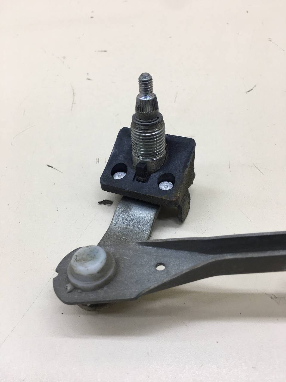 Трапеция стеклоочистителей Lada Niva 4х4 2121 1977-2021