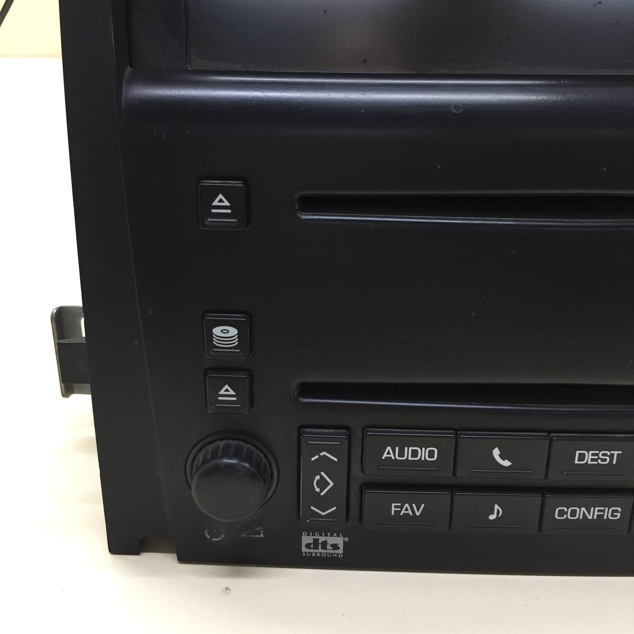 Магнитола Cadillac Escalade 3 2006-2014