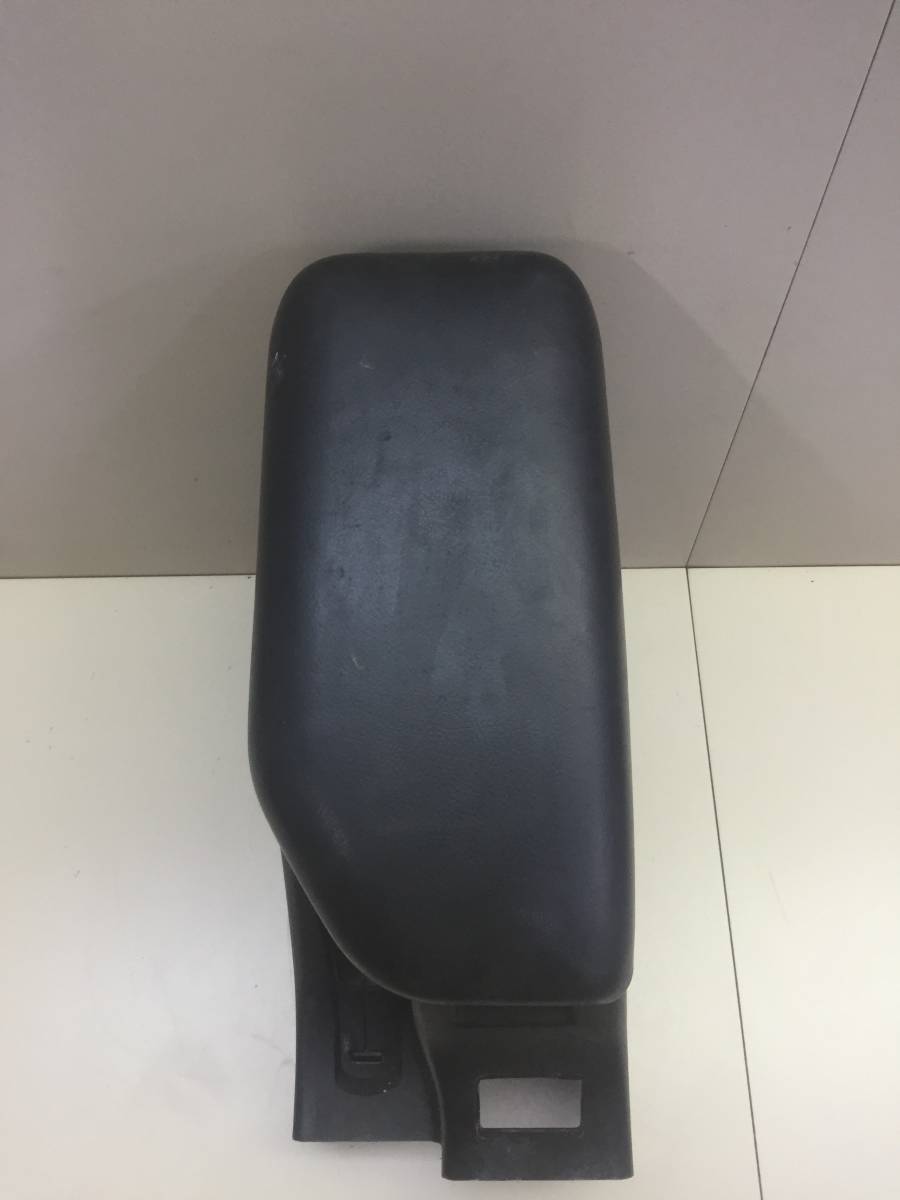 Подлокотник Great Wall H3 2010-2016