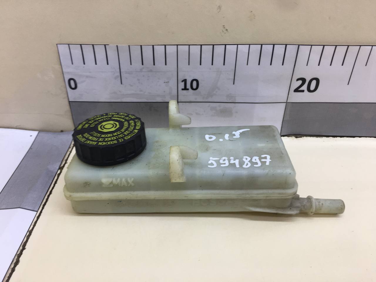 Бачок главного тормозного цилиндра Peugeot 308 2007>