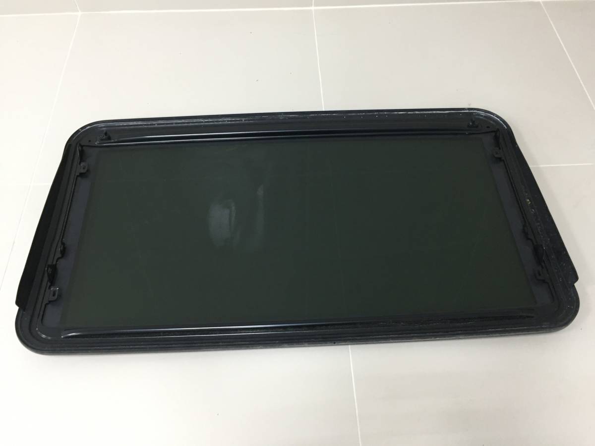 Стекло люка/крыши Lexus Lexus LS500 2017>