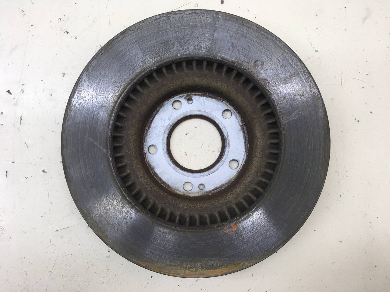 Диск тормозной передний Hyundai Sonata 7 (LF) 2017-2019