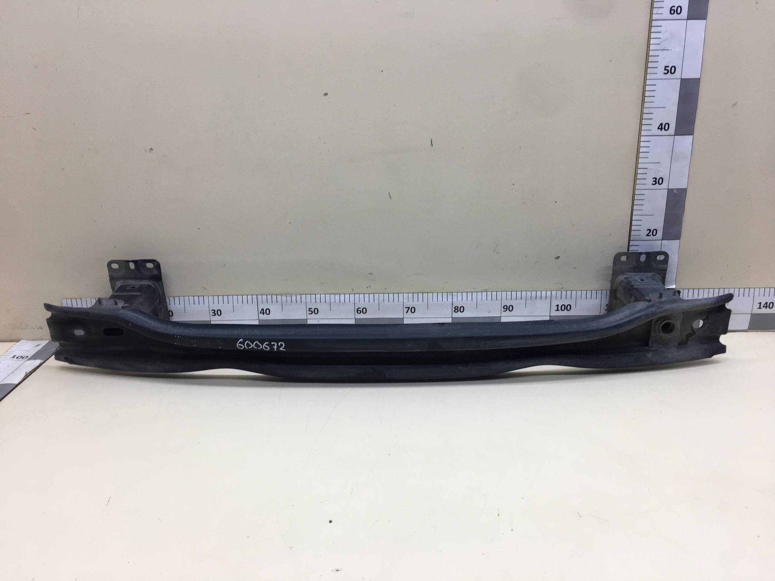 Усилитель заднего бампера Volkswagen Tiguan 2017>