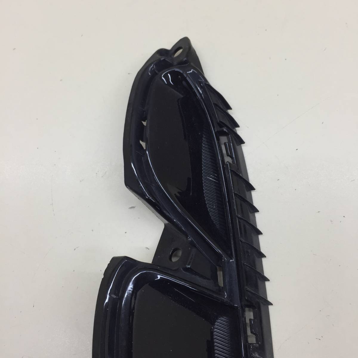 Заглушка бампера Kia K5 (DL3) 2019>