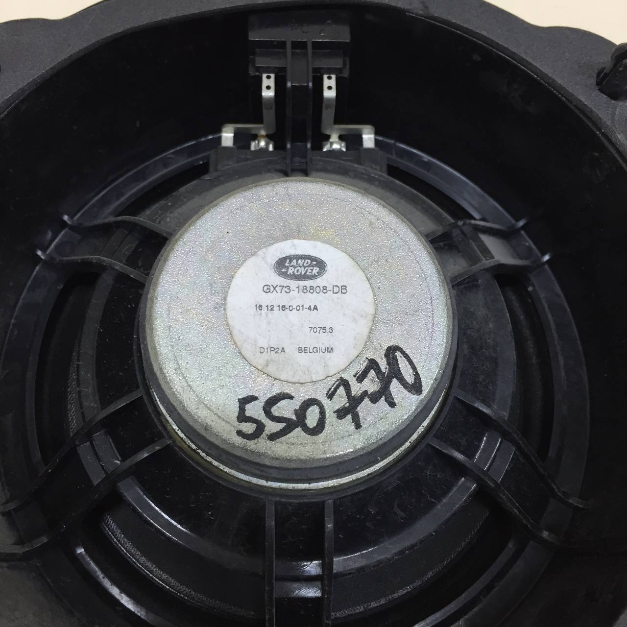 Динамик Jaguar XE (760) 2014-2021