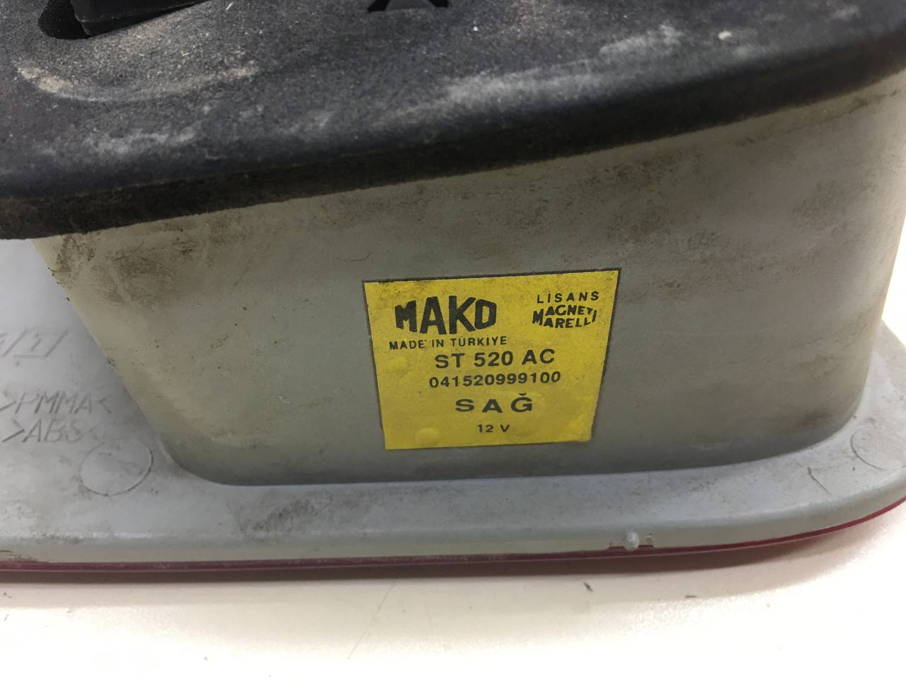 Фонарь задний внутренний правый Fiat Albea 2002-2012