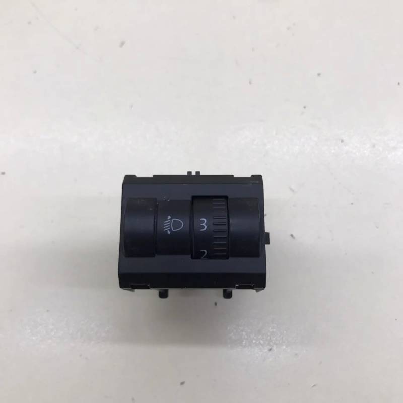 Кнопка корректора фар Skoda Octavia (A7) 2013>