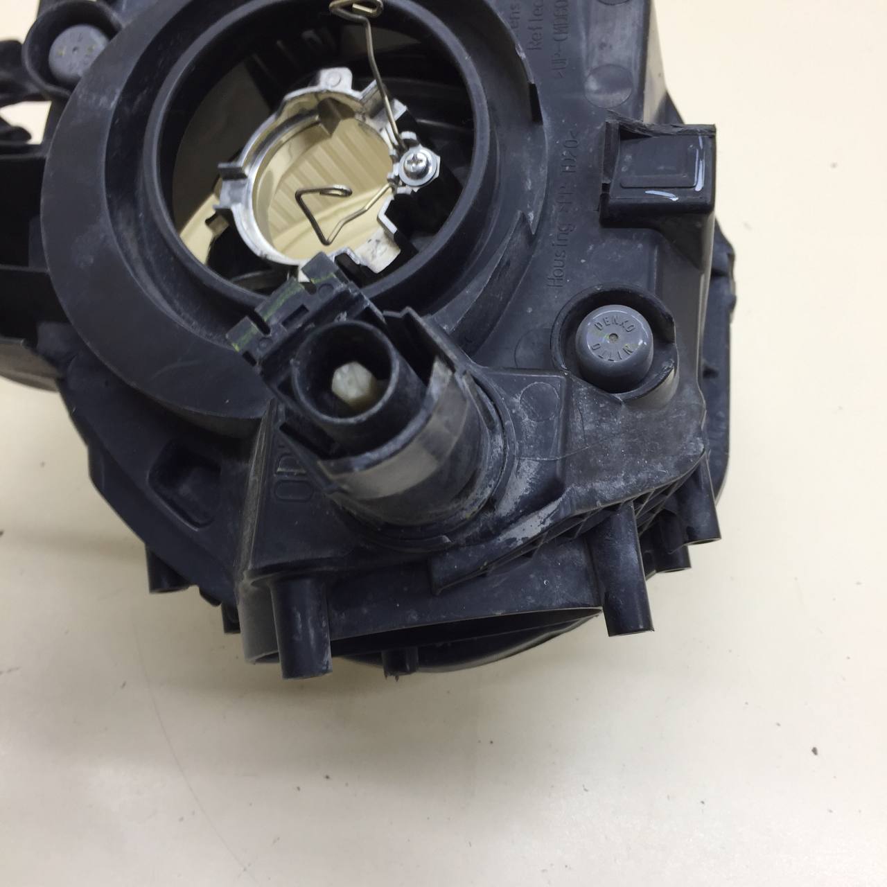 Фара левая Nissan Juke (YF15) 2011-2020