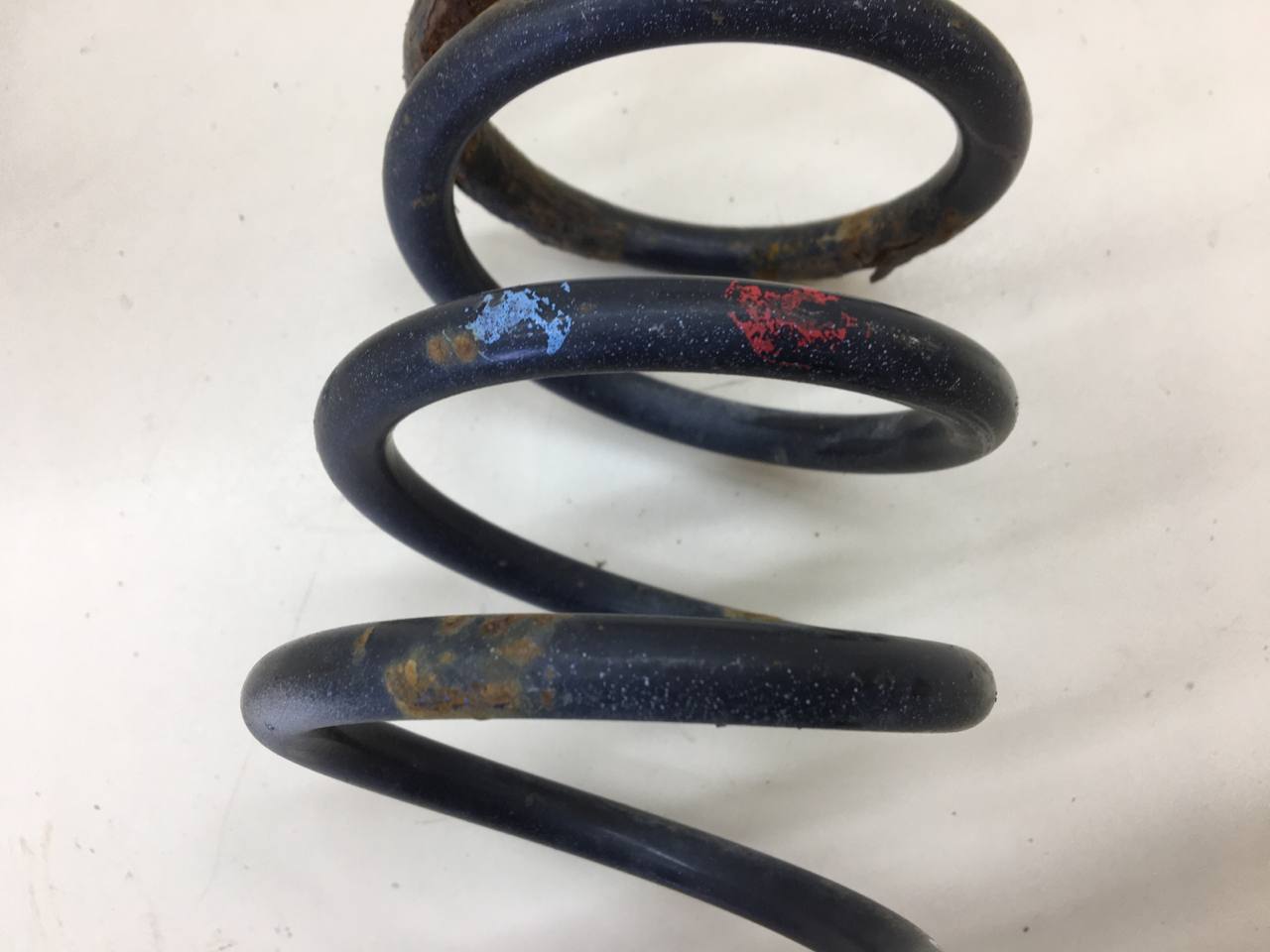 Пружина задняя Mitsubishi Lancer 9  (CS/Classic) 2000-2011