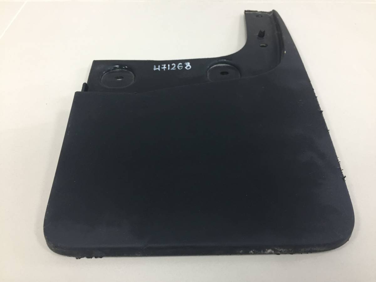 Брызговик задний правый Mitsubishi L200 5 (KK/KL) 2015>