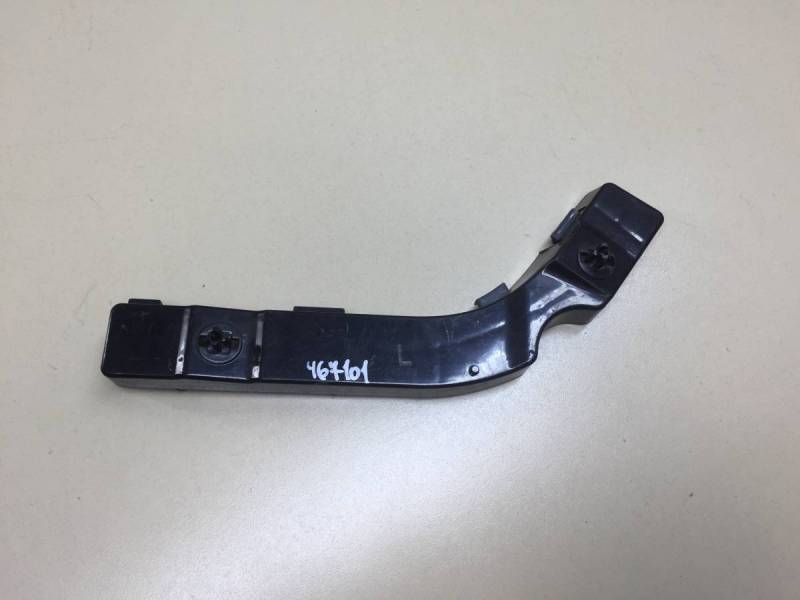 Кронштейн переднего бампера левый Lifan Smily 2008-2017