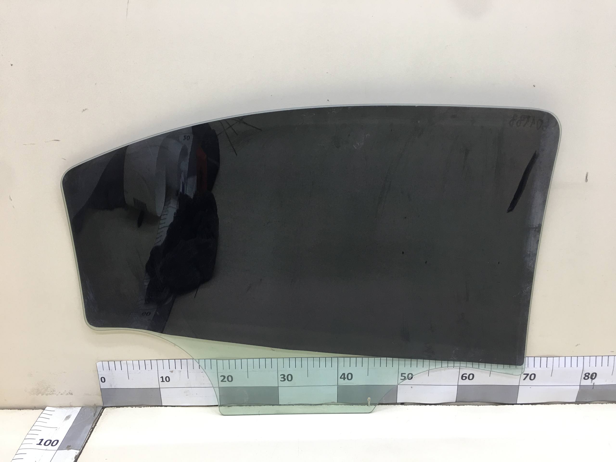 Стекло двери задней левой Chevrolet Aveo T300 2011>