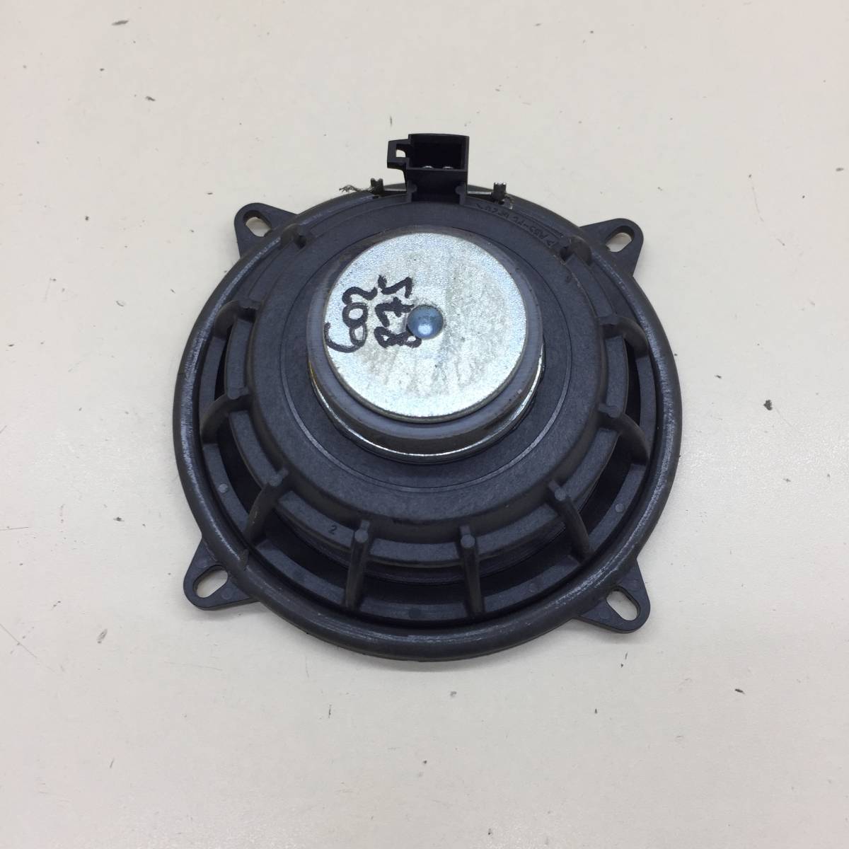 Динамик Renault Duster (HSA, HSM) 2012>