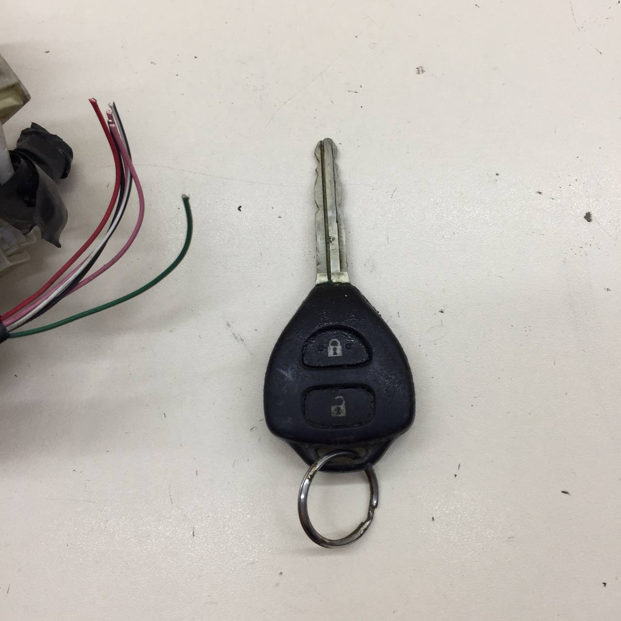 Замок зажигания Toyota Rav 4 (A30) 2006-2013