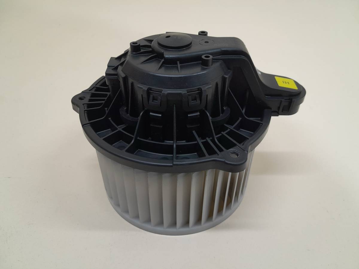 Моторчик отопителя Genesis G70 2017-2022