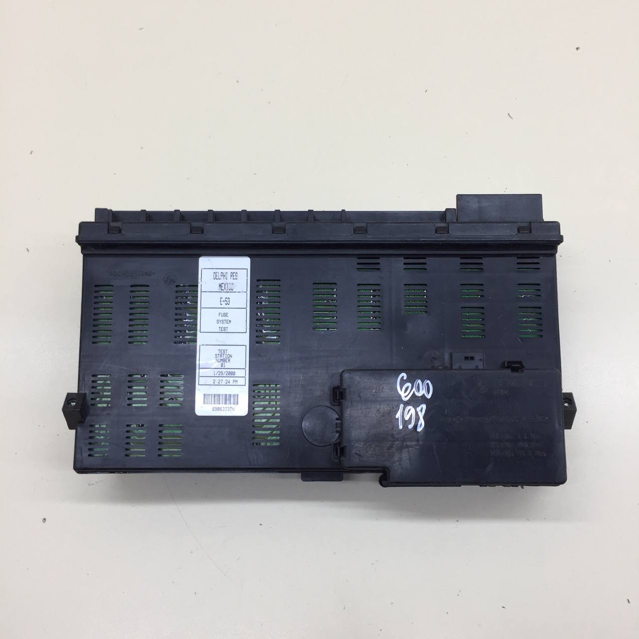 Блок предохранителей BMW X5 E53 2000-2007