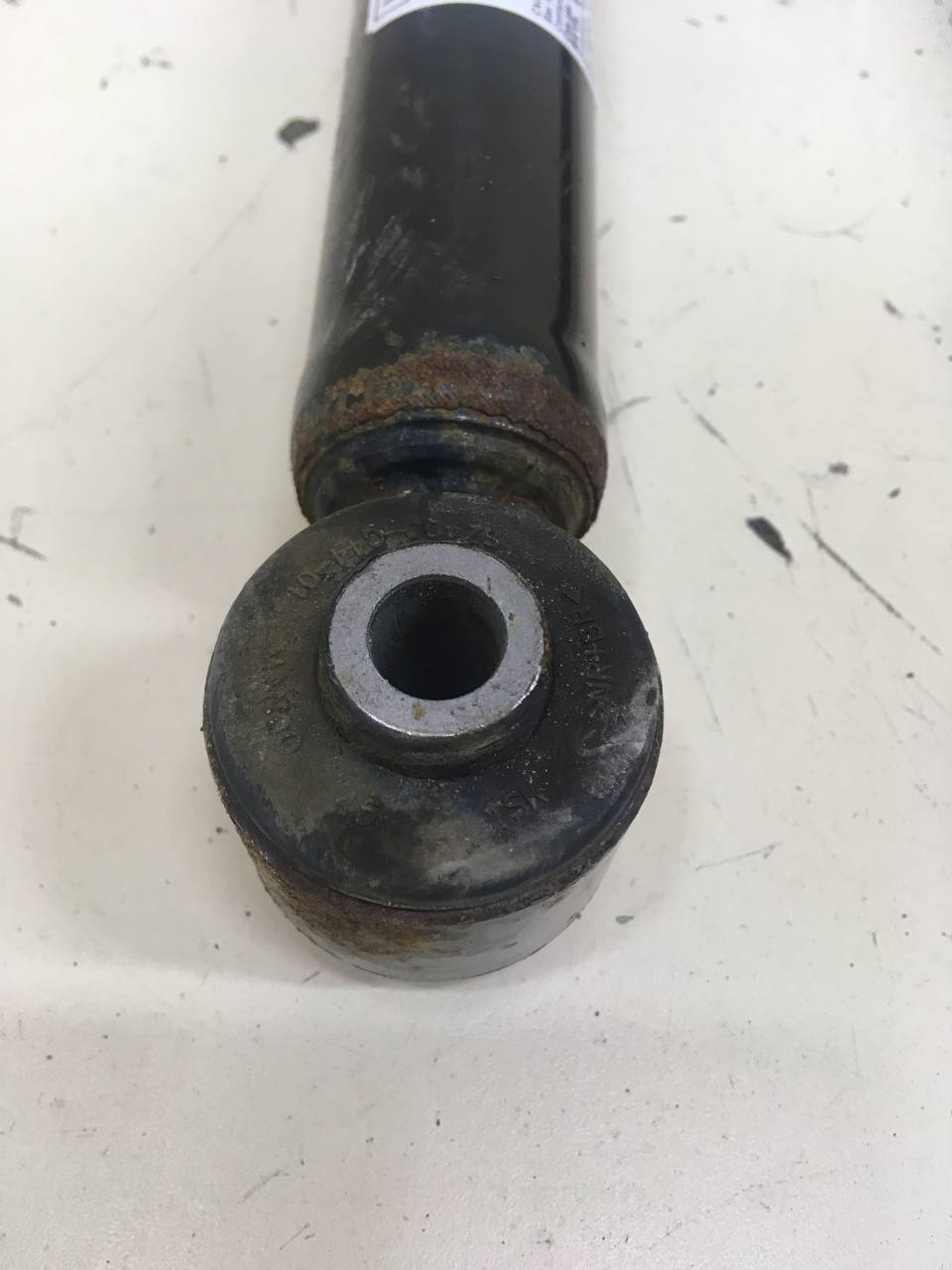 Амортизатор задний Kia Rio X-Line 2017>