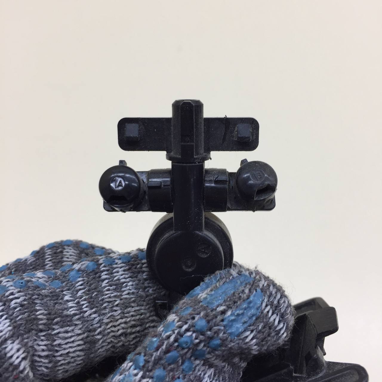 Форсунка омывателя фары Nissan GTR (R35) 2008>