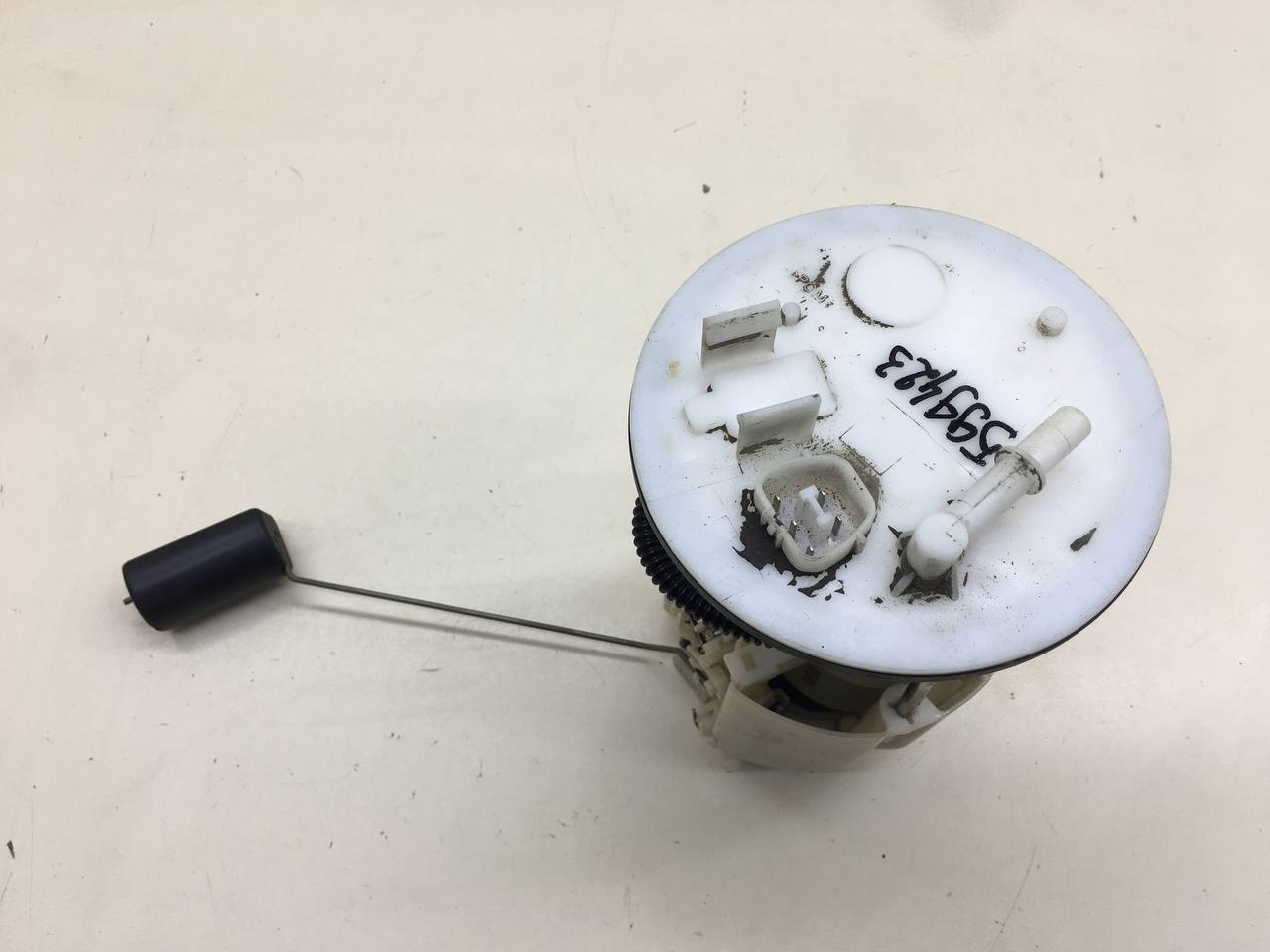 Насос топливный электрический Mitsubishi Lancer X (CX, CY)  2007>