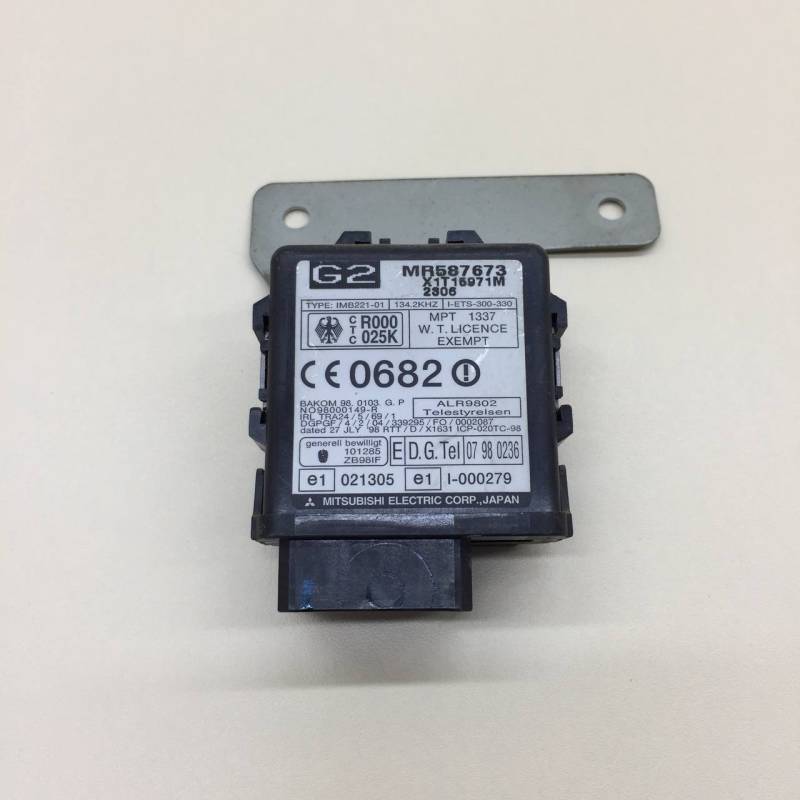 Блок электронный Mitsubishi Pajero/Montero 3 (V6, V7) 2000-2006