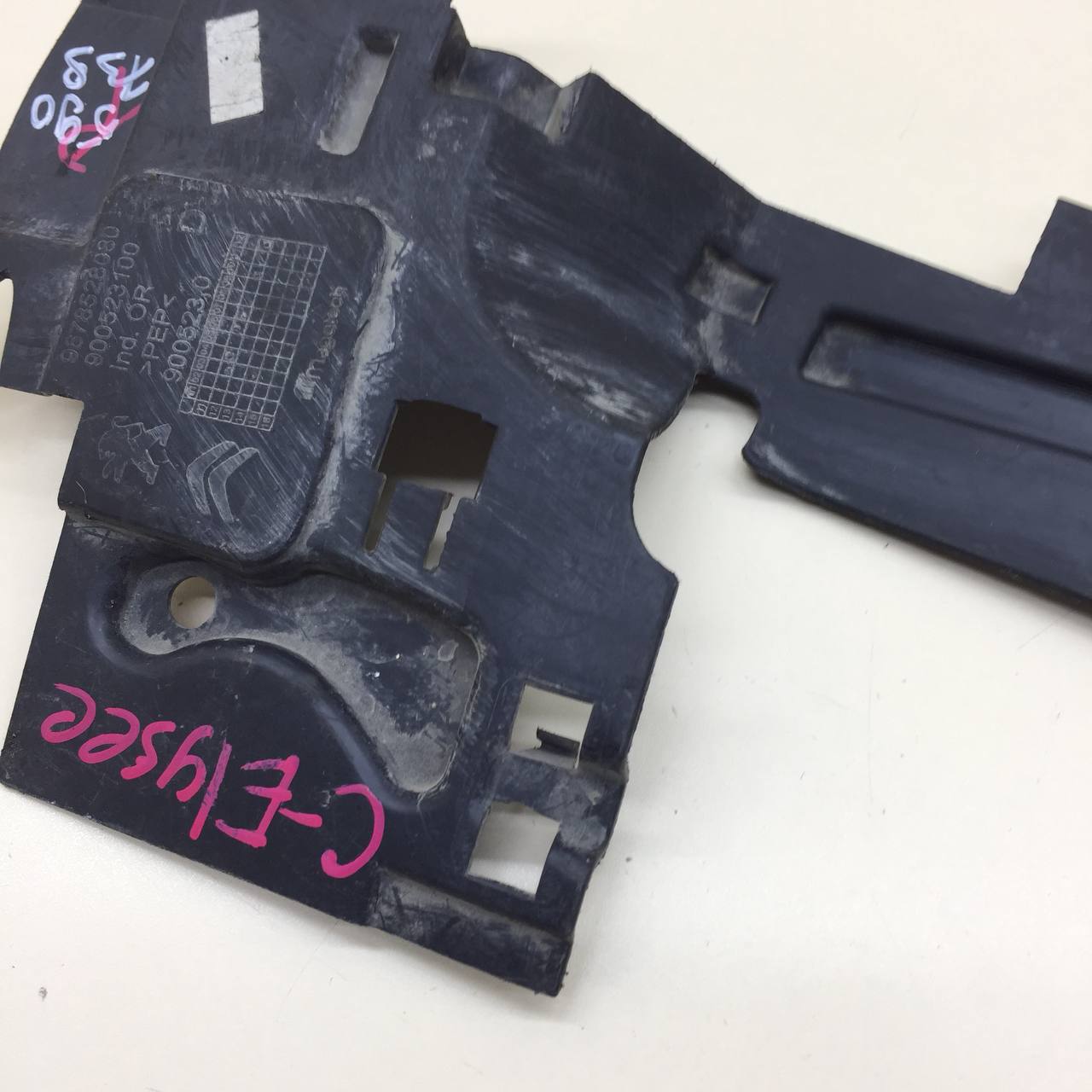 Воздуховод радиатора Citroen C-Elysee 2012-2017