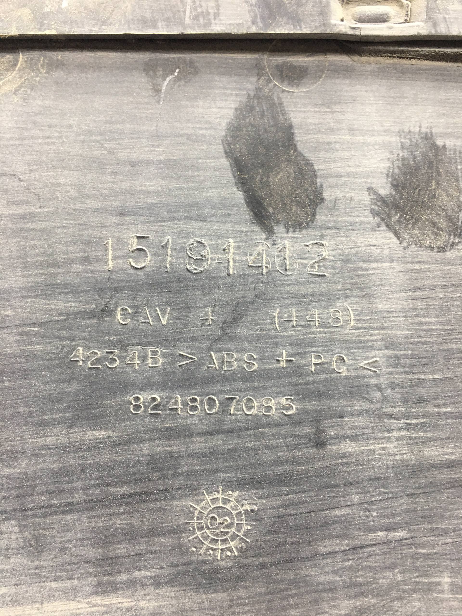 Накладка двери багажника Chevrolet TrailBlazer (GMT360) 2001-2010