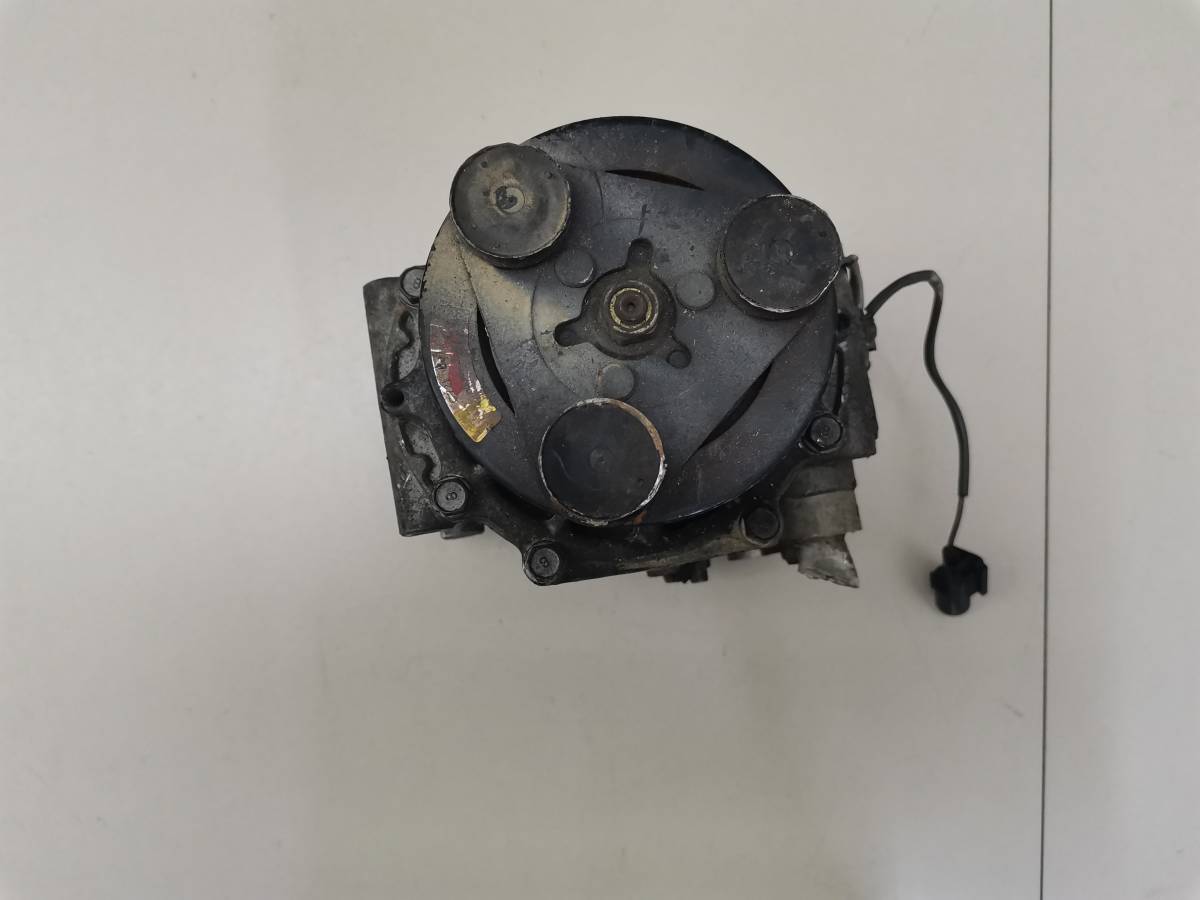 Компрессор системы кондиционирования Mitsubishi Galant (EA) 1998-2003