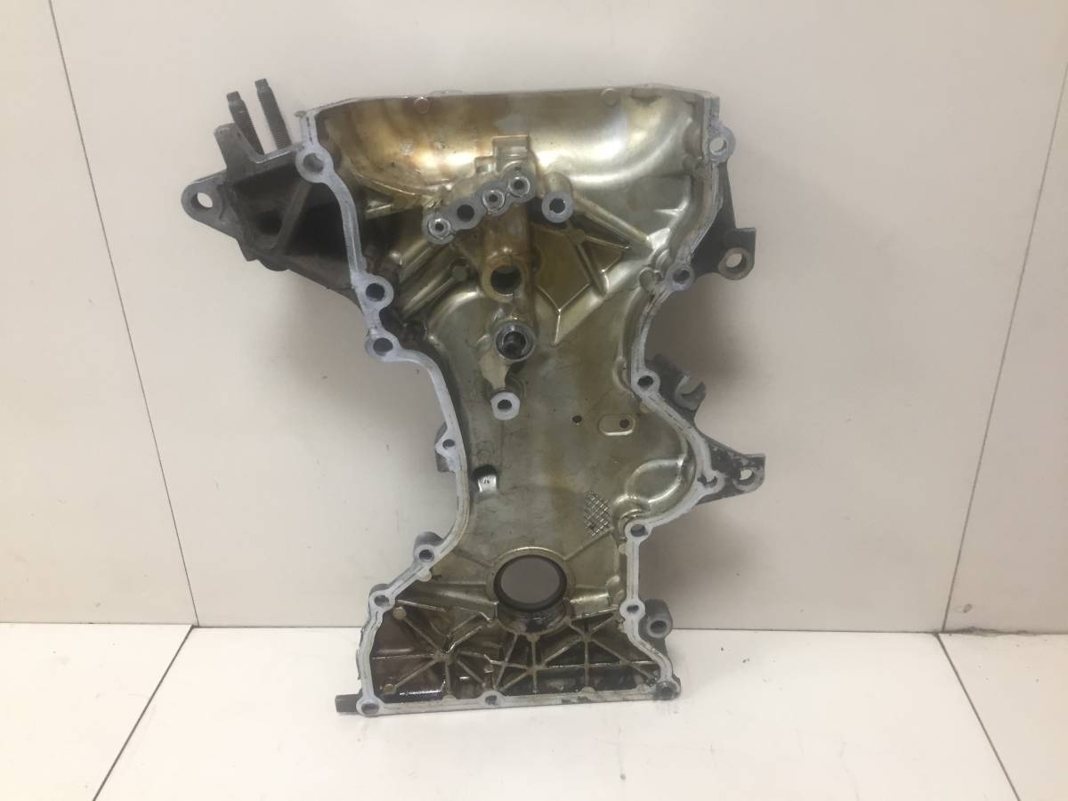 Крышка двигателя передняя Mazda Demio (DW) 1997-2002