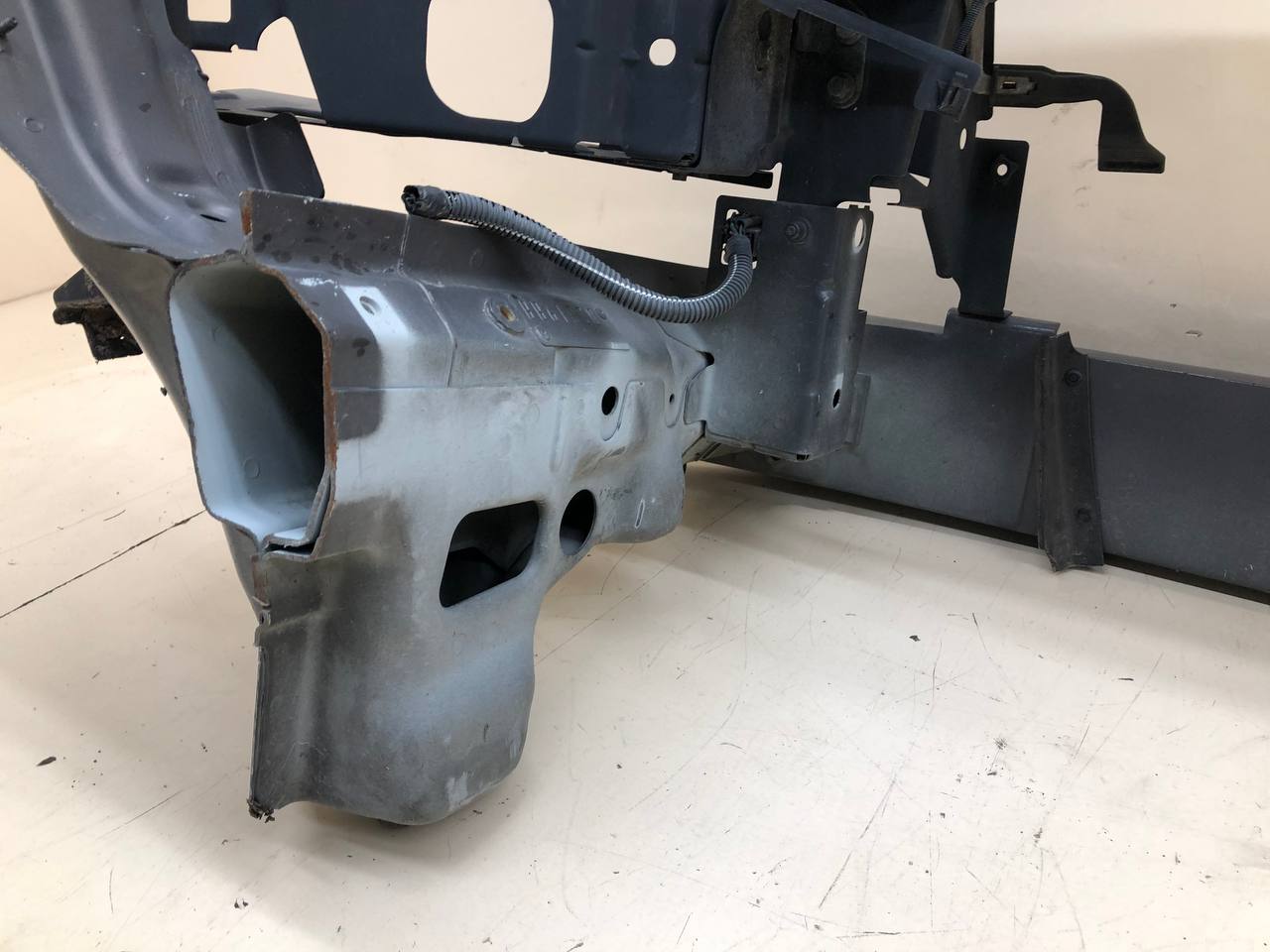 Панель передняя Volvo XC90 2002-2015