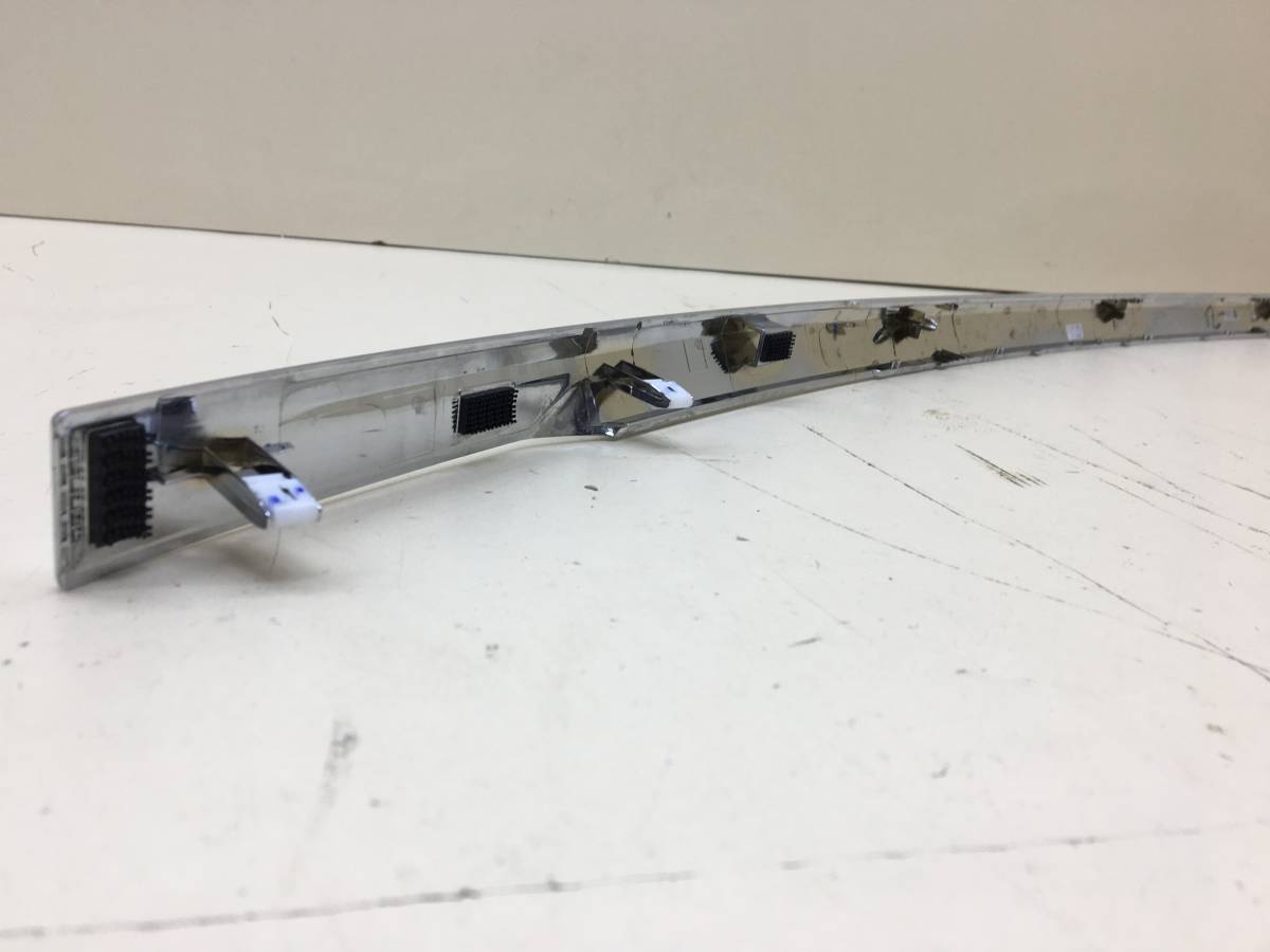 Накладка двери багажника BMW X7 G07 2018>