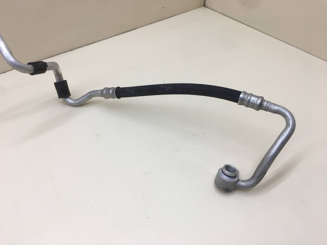 Трубка кондиционера Volkswagen Jetta (A5) 2006-2011