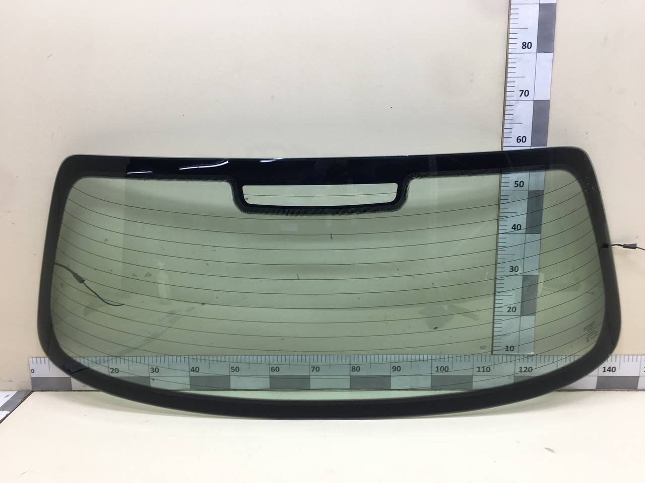 Стекло заднее Fiat Albea 2002-2012