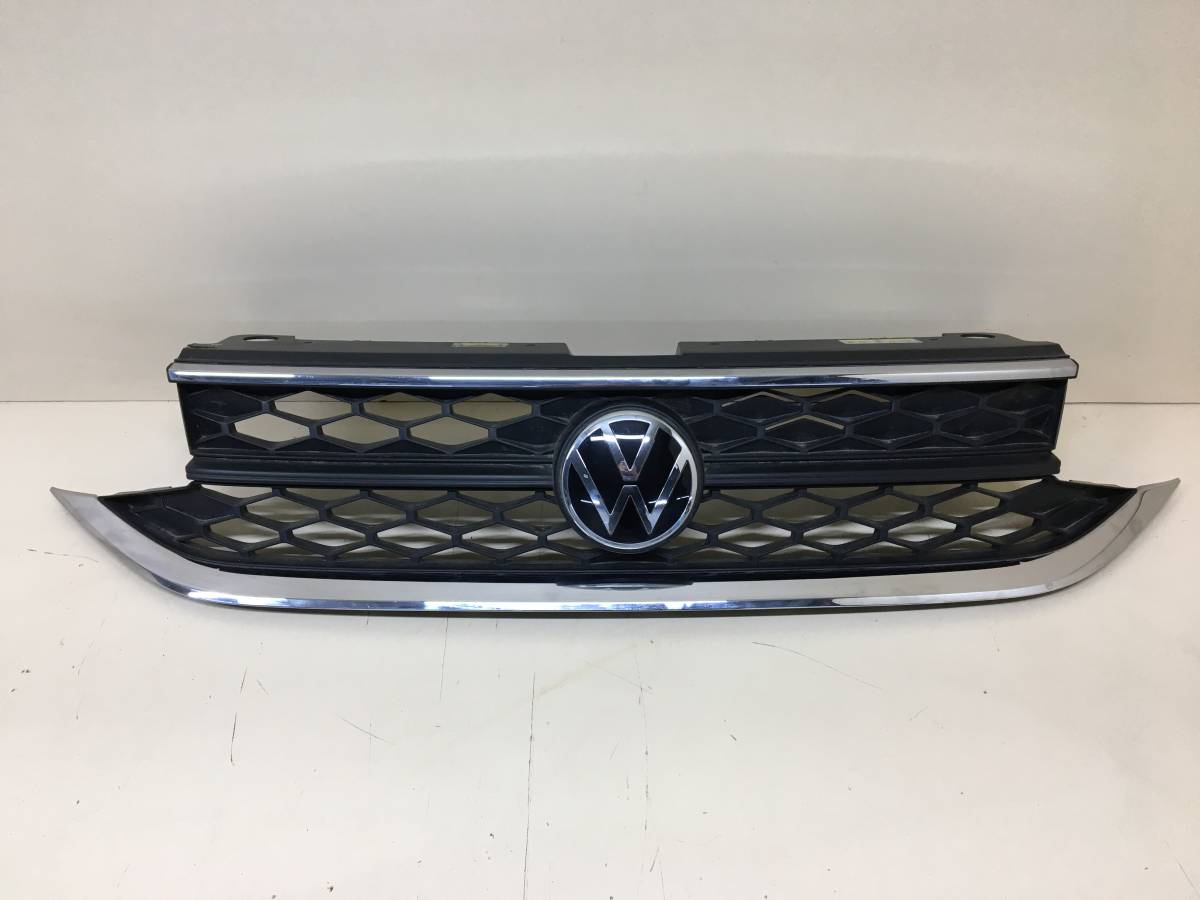 Решетка радиатора Volkswagen Taos 2020>