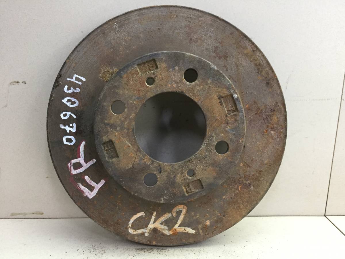 Диск тормозной передний Mitsubishi Colt (CA0) 1992-1996