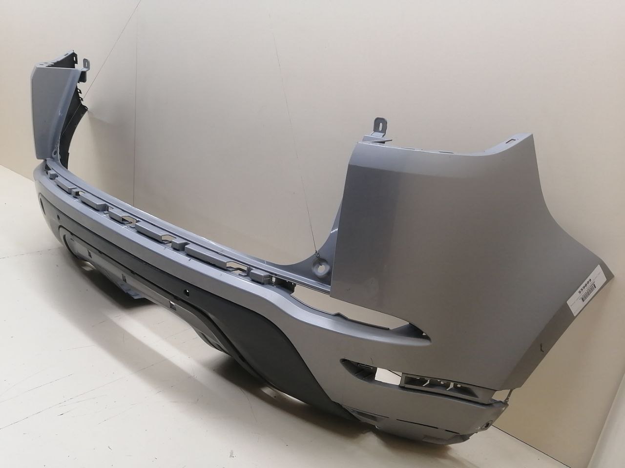 Бампер задний Land Rover Range Rover Evoque  2018>