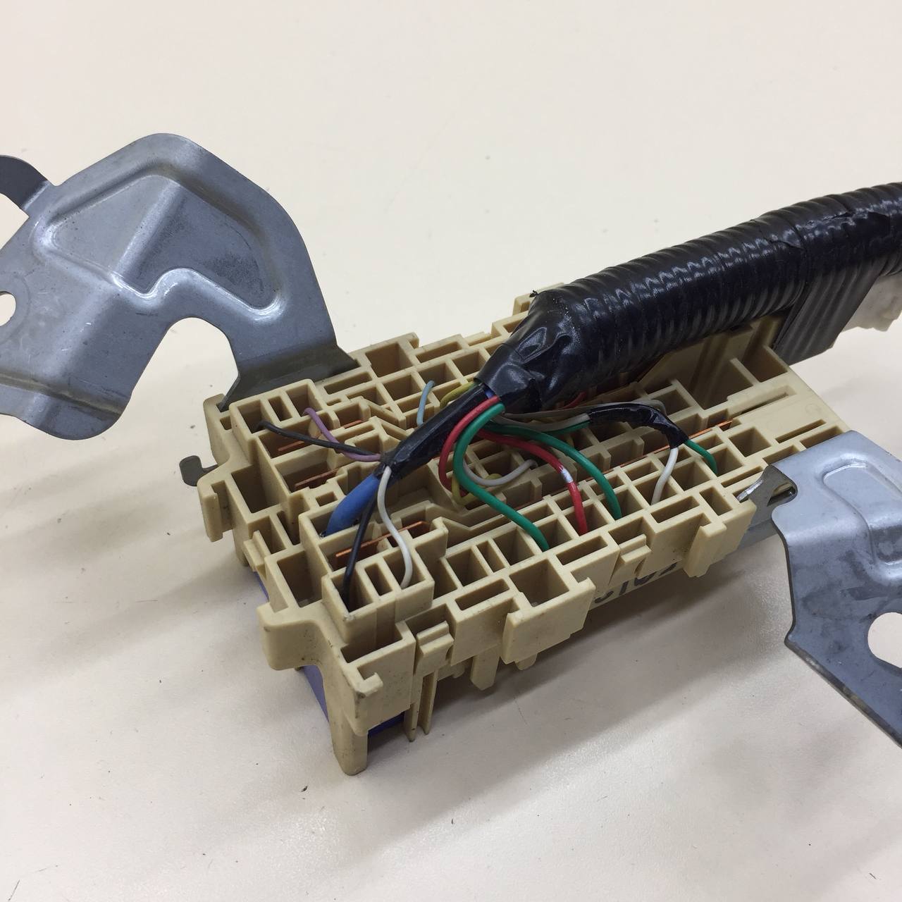 Блок предохранителей Infiniti Q50 (V37) 2014-2021