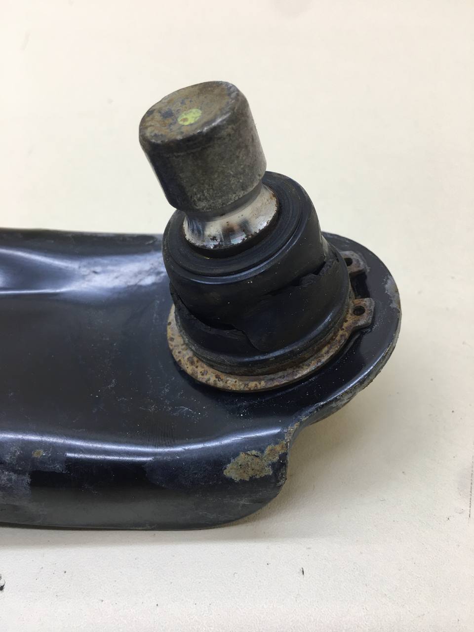 Рычаг передний правый Nissan X-Trail (T31) 2007-2014