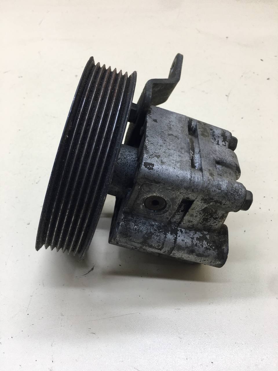 Насос гидроусилителя (электрогидроусилитель, ЭГУР) Nissan Skyline (V36) 2006-2014