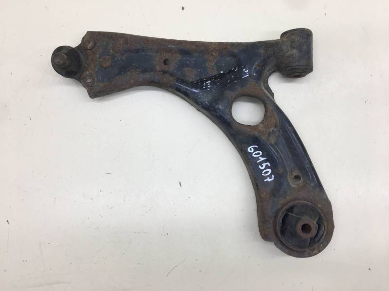 Рычаг передний левый Chevrolet Aveo T300 2011>