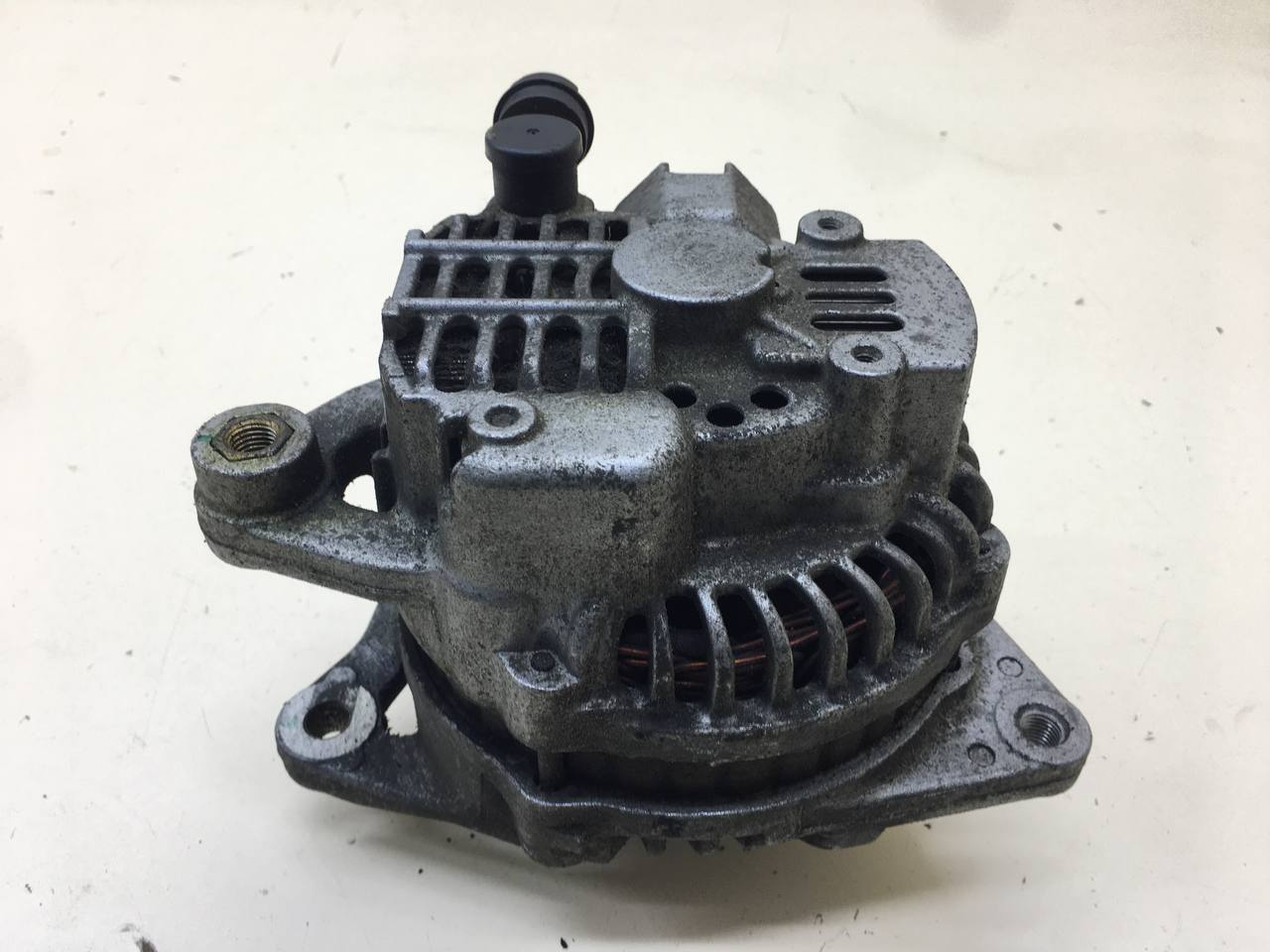 Генератор Mazda Demio (DY) 2002-2007