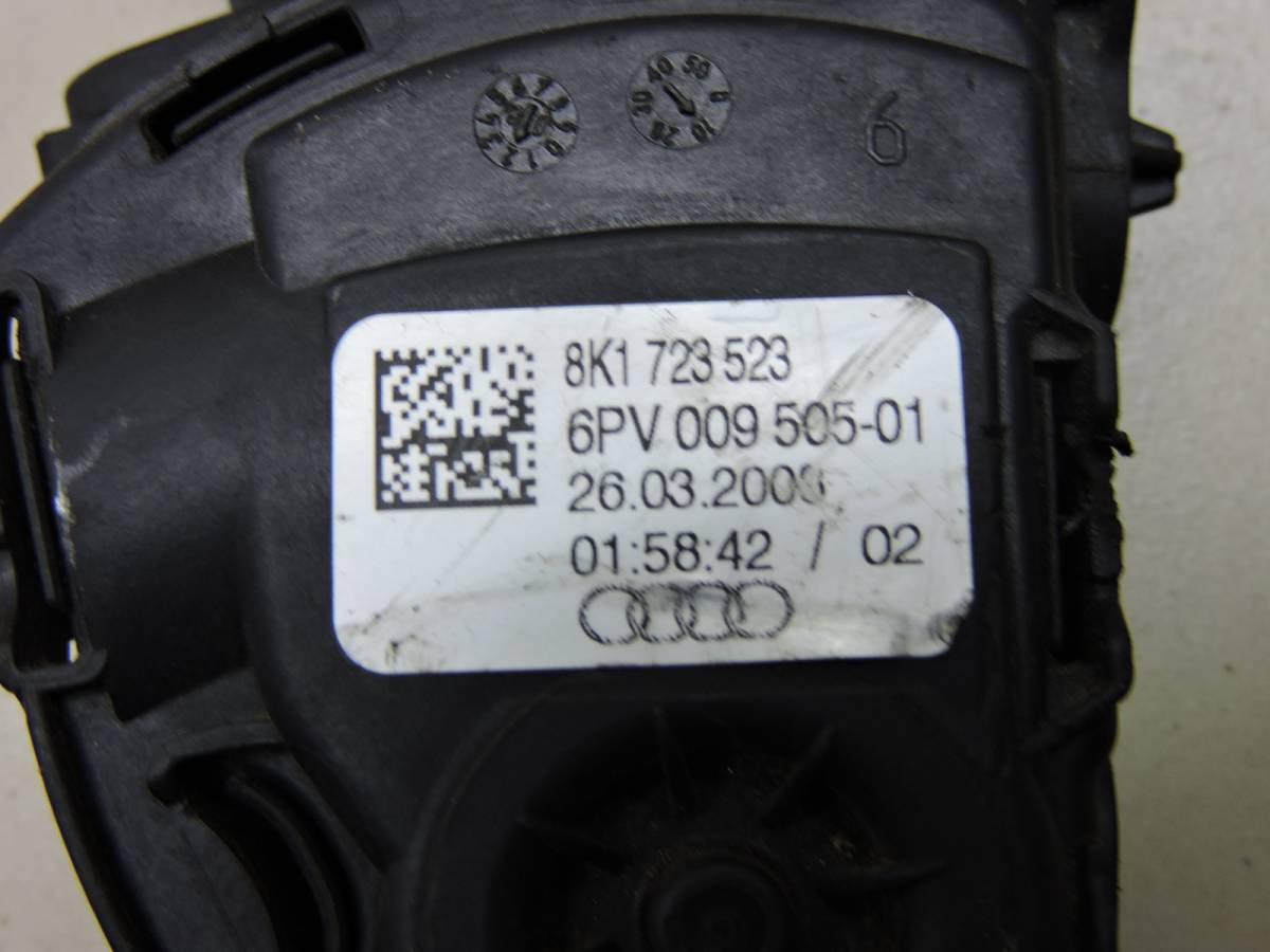 Педаль газа Audi A4 (B8) 2007-2011