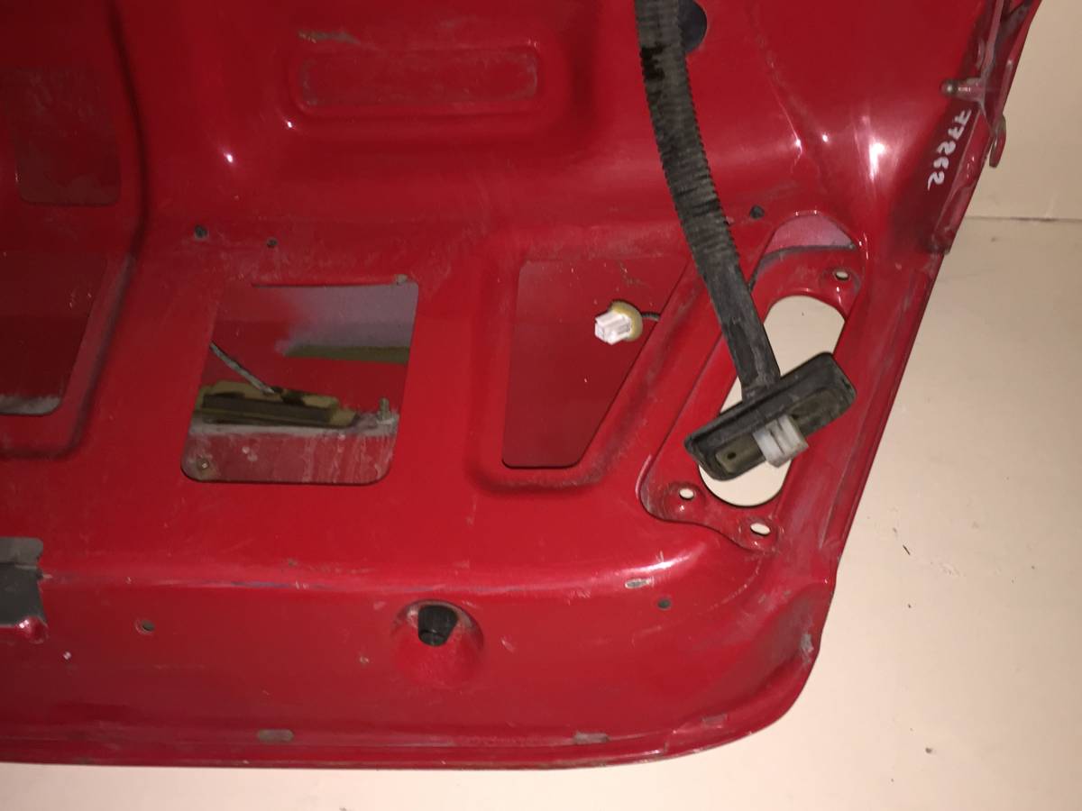 Крышка багажника Lifan Breez 2007-2012